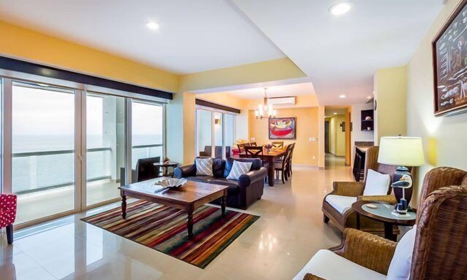 Zona Hotelera Norte Condominio | Gran Condominio, Alberca Climatizada, Sauna, Cuarto de Masaje