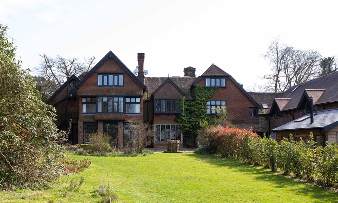 East Grinstead Casa | Large Country Mansion in Ashdown Forest