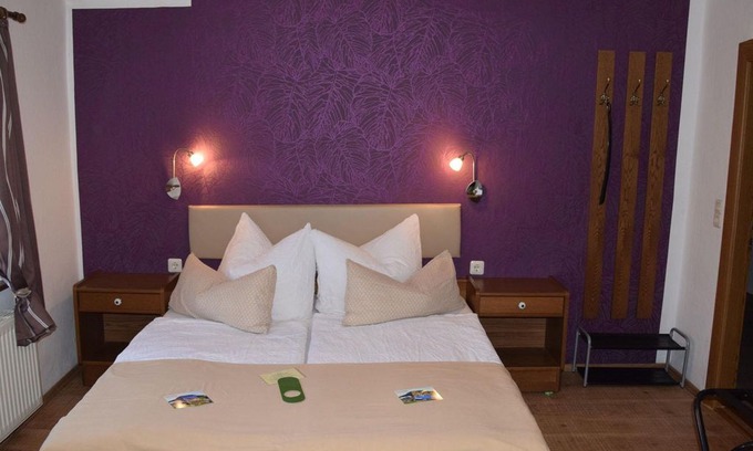 Pfaffendorf Cabina | large double room, shower, toilet - Pension Lachmann