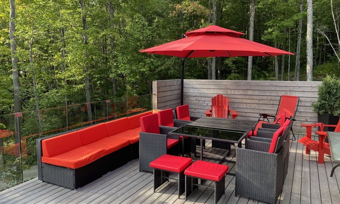 Eastman Cabaña | Large Eco Passive Chalet + Hot Tub / 6 bedrooms (14 pers.)