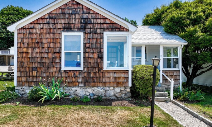 Waterford Cabaña | Large Family-Friendly Cottage