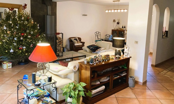 Taverny Casa | Large family home 30 minutes from Paris and the Stade de France