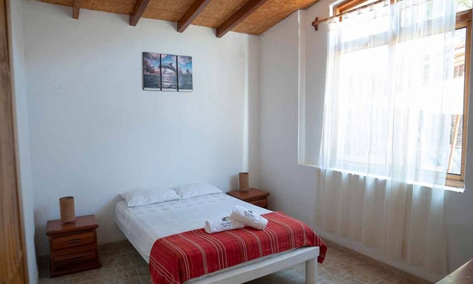 Punta Sal Casa | Gran Casa Familiar con Piscina (Cerca de la playa en zona centrica)