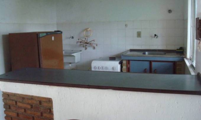 Vilas do Atlantico Apartamento | Large furnished studio apartment near Vilas beach