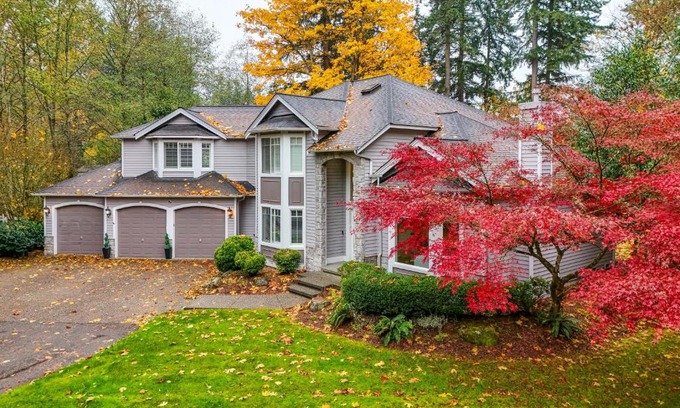 Seattle Hill-Silver Firs Casa | Large Group Getaway Spacious Snohomish Home!