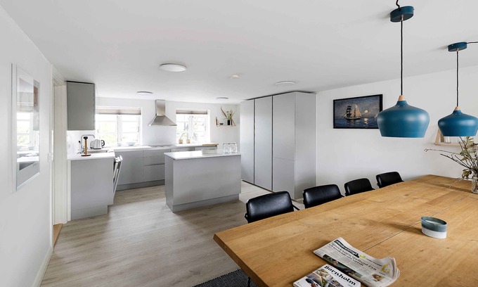 Arnager Apartamento | Big holiday apartment in Arnager