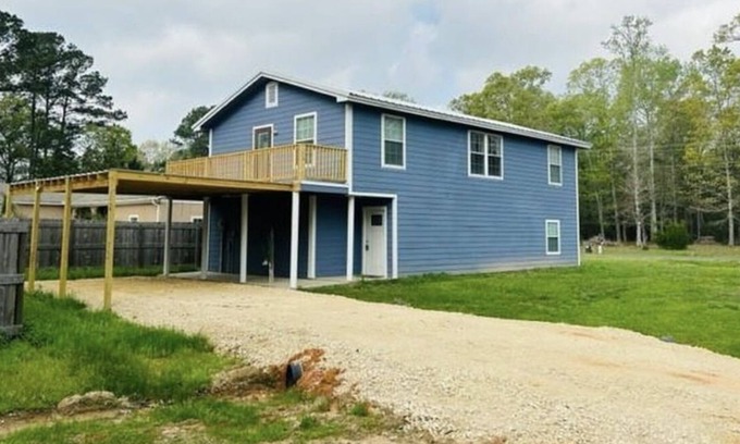 Pointblank Casa | Large home near Lake Livingston, 2 kitchens!