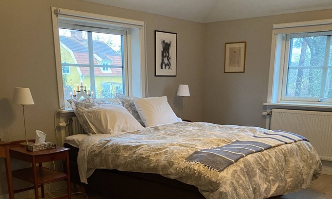 Sundbyberg Casa | Large home near Stockholm city