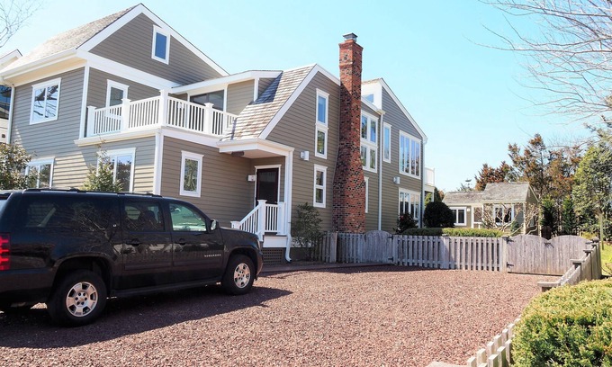 Cape May Point Casa | Ubicación ... Ubicación ... ¡Ubicación! ...Gran casa enclavada en la duna
