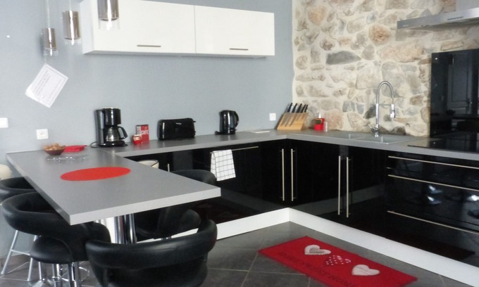 Saint-Remeze Casa | Casa grande de 8 a 10 personas, muy cómoda y espaciosa.