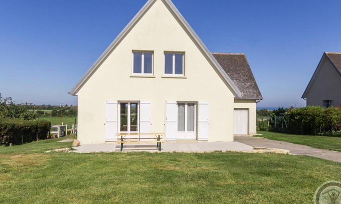 Gatteville-le-Phare Cabaña | Casa grande con vista al estanque y al mar, cerca del Faro, jardín y terrazas, estacionamiento