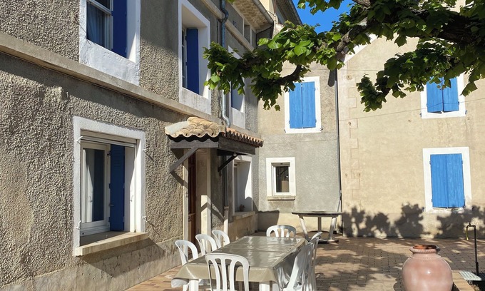Tulette Casa | Large house in Drôme Provençale