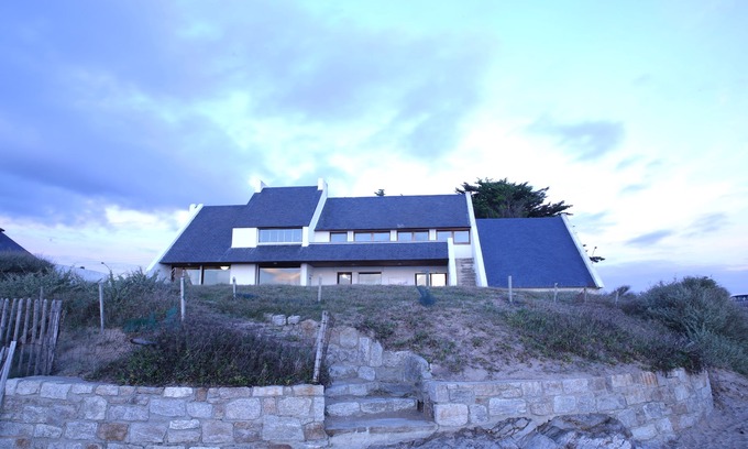La Turballe Casa | Gran casa con vistas a la playa con vistas al océano 180 °.