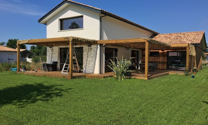 Sanguinet Casa | LARGE HOUSE VERY CLOSE TO LAKE SANGUINET