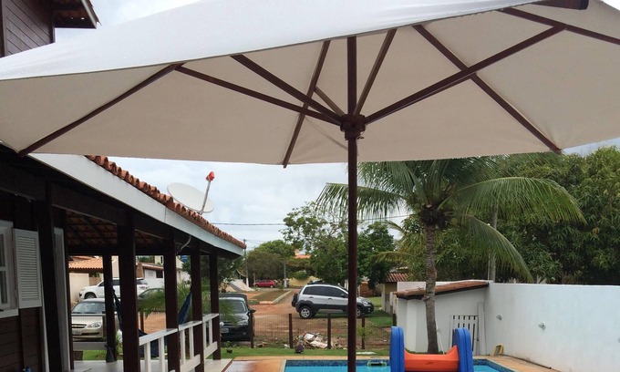 Centro Casa | Gran casa con piscina, barbacoa, AR, 2 suites.