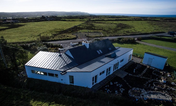 Lisdoonvarna Casa | En Wild Atlantic Way, vistas de Cliffs of Moher, moderna casa para 6 personas, todas con baño