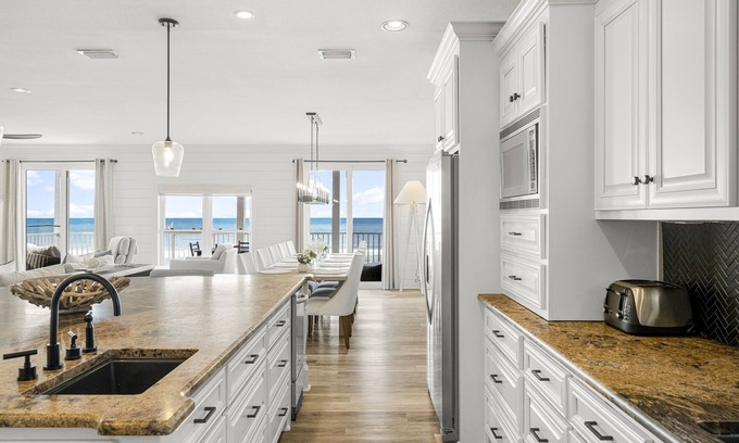 Cape San Blas Casa | Large North Cape pet friendly gulf front home w/elevator, pool!