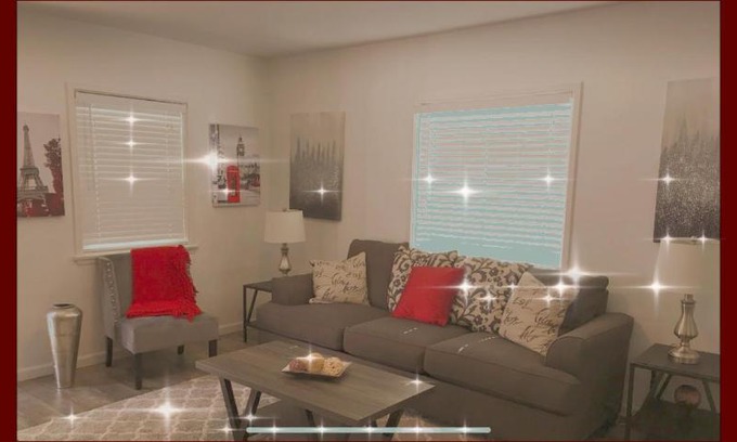 Sherman Oaks Casa | Large One Bedroom centrally located
