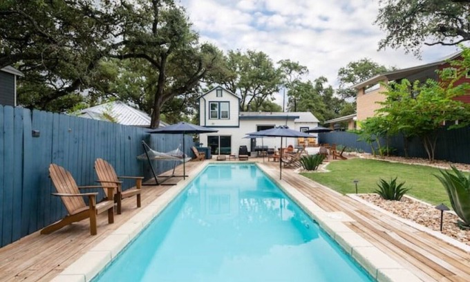 Bouldin Casa | Large Pool & Backyard in Heart of S Austin Walkable to Historic S Congress Ave