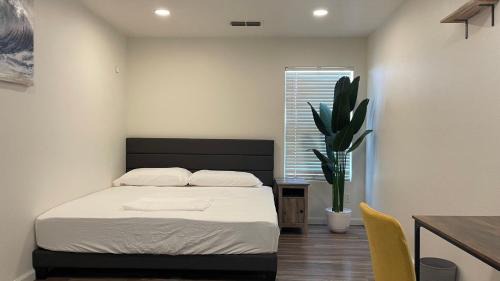 West Sacramento Casa | Large Private Room near Downtown Sac & Airport