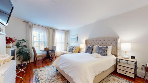 Longwood Apartamento | Large Private Room, Walk To Fenway, Bu, Hospitals
