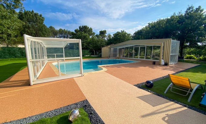 Ollieres Villa | GRAN VILLA, 10 pers. CALMA ABSOLUTA, PISCINA PRIVADA, ALBERGADA