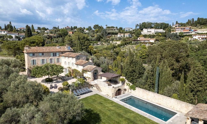 Le Plan-de-Grasse Casa | Gran bastida renovada en el sur de Francia, cerca de Valbonne