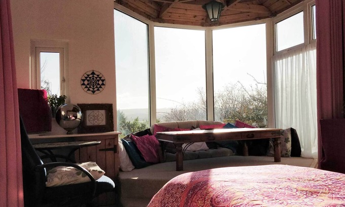 Glastonbury Casa | Habitación individual grande con vistas al paisaje 5 minutos a pie del centro de la ciudad