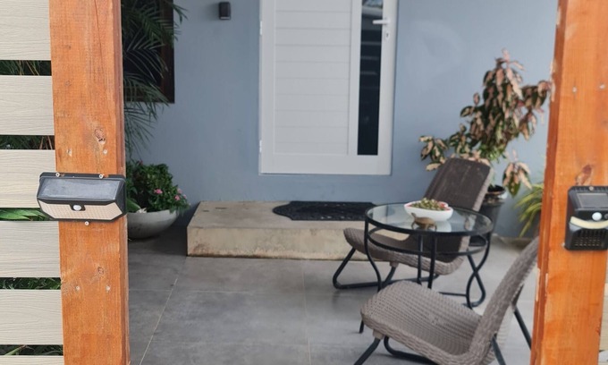 Ponton Apartamento | Large Studio #1, 5 min to Eagle Beach