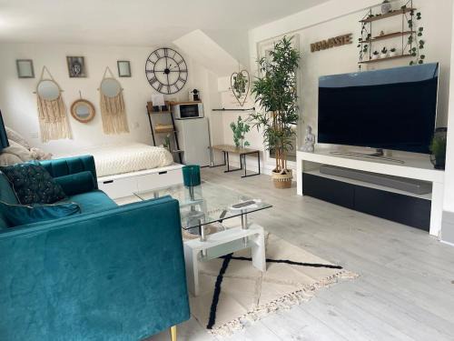 Parapluies Apartamento | Large Studio with Terrace