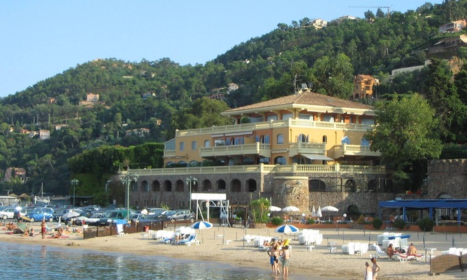 Theoule-sur-Mer Apartamento | Gran estudio con logia en primera línea de mar en Théoule-sur-Mer. Vista excepcional