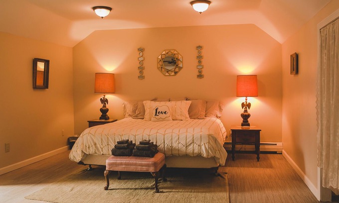 Sherman Station Casa | Large Summer Rental - Near Baxter State Park