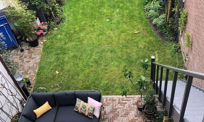 Haarlem Casa | Large Sunny Family House in Haarlem Near Amsterdam & Beaches