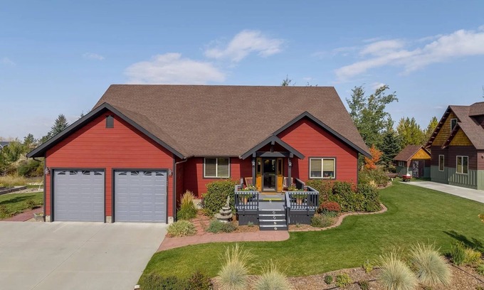 Driggs Casa | Large Teton Family Home w/Hot Tub + Pool Table