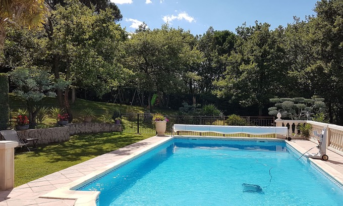 Rochegude Otro | Gran villa en Drôme provençale. Bonitos beneficios.