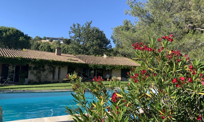 Le Tholonet Casa | Gran villa, piscina, cerca del centro de Aix en Provence. 3000 € la semana
