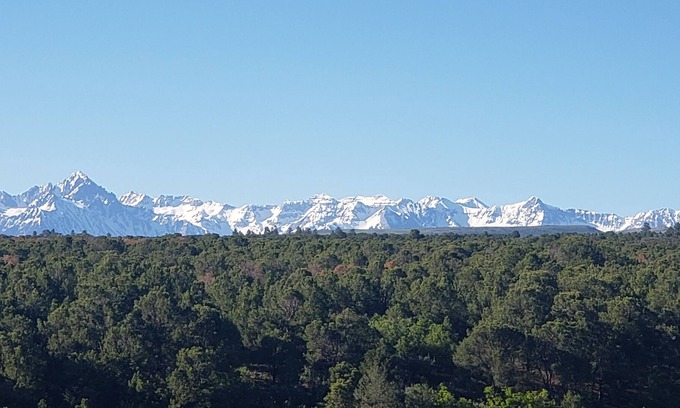 Montrose Alquiler De RV | Large Walk-In Tent # 1 amidst 2 million acres of wilderness !