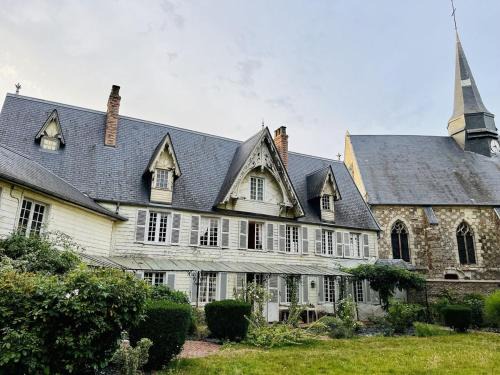 Bouvresse Casa | Large, welcoming house, full of character and charm