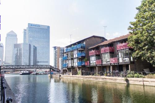 Canary Wharf Apartamento | Larger Groups Apartment close to Excel CanaryWharf 02 with Parking