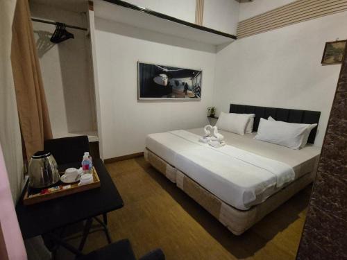 Puerto Princesa City Centre Casa | Larmar bed and breakfast
