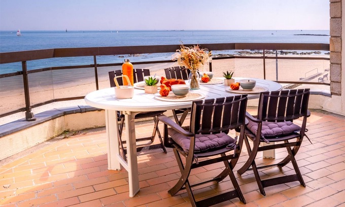 Larmor-Plage Apartamento | Larmor-Plage Piso Espacioso con Terraza, Ascensor y Aparcamiento frente al Mar