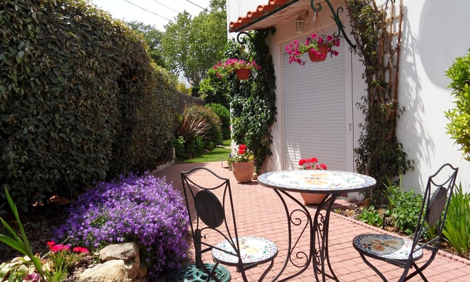 Laroque-des-Alberes Apartamento | Laroque des Alberes - Clase 3 * Apartamento con bonito jardín privado