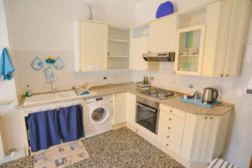 Savona Apartamento | LArte al Mare Vicino Spiaggia con AC e WiFi