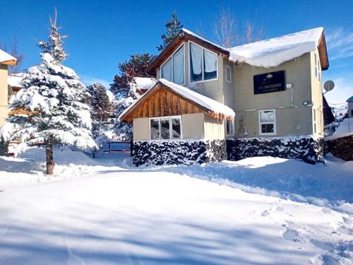 Caviahue Chalet De Esquí | Las Araucarias Caviahue