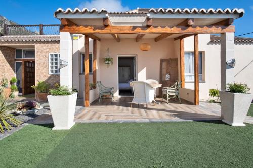 Jedey Casa | Las Golondrinas - A