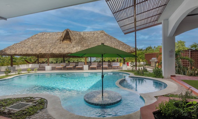 El Zonte Hotel | Las Golondrinas El Zonte El Salvador