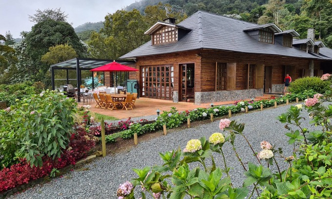 Dagua Chalet De Esquí | LAS MERCEDES.- Chalets de montaña alrededor de Caliu