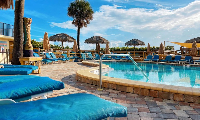 Satellite Beach Condominio | LAS OLAS BEACH CLUB, CONDOMINIO FRENTE AL MAR, SATELITE BEACH, FL