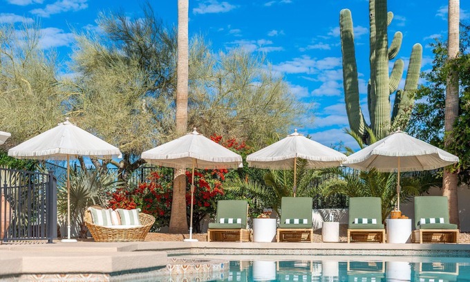Pinnacle Peak Vistas I Casa | Las Palmas | Minutes to TPC | Tranquil Hacienda