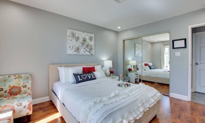 Las Vegas Cabaña | Las Vegas Retreat w/ Yard < 5 Mi to Strip!